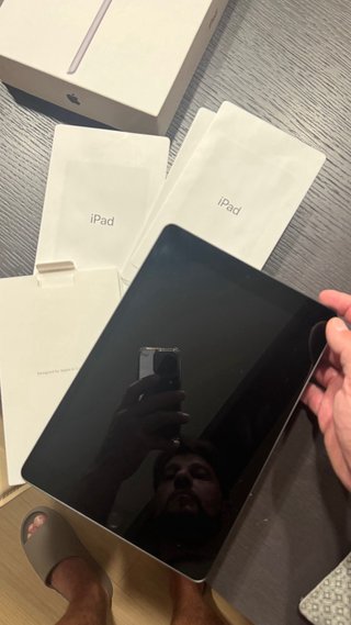 iPad 9ª Gen 64GB Wi-Fi Grigio Siderale