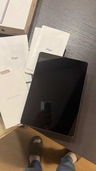 iPad 9ª Gen 64GB Wi-Fi Grigio Siderale