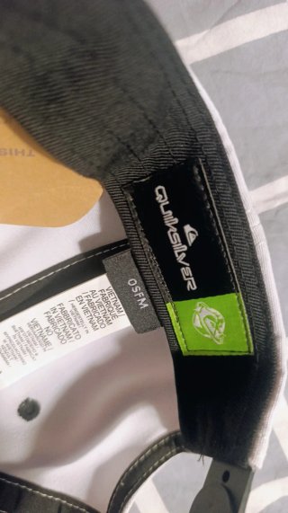Gorra Quiksilver Block Stoker Blanca y negro