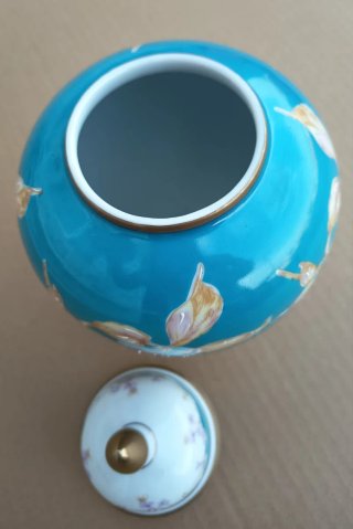 Pote de Porcelana Azul e Dourado,( Artibus )