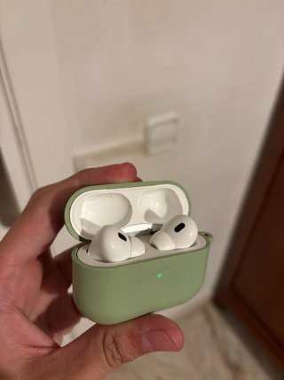 Airpods Pro 2ª Gen Nuevos + Funda Verde