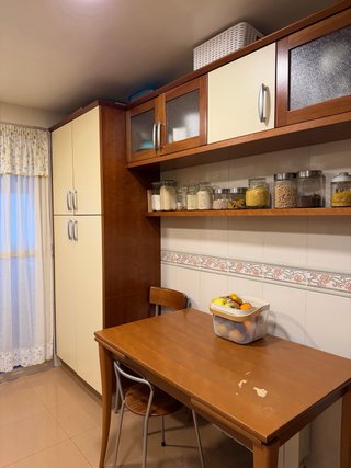 Cocina completa: muebles y electrodomésticos