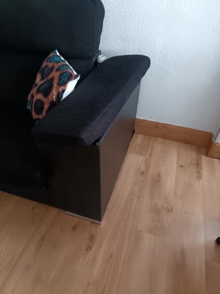 Sofá Chaiselongue Negro con Arcón