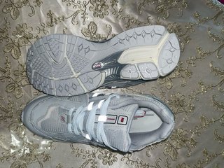 New Balance 1906R