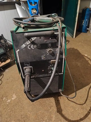 Máquina Soldar MIG MAG Praxair Trifásica