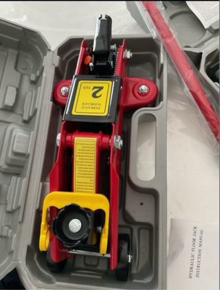 Carrello idraulico 2 tonnellate + valigetta