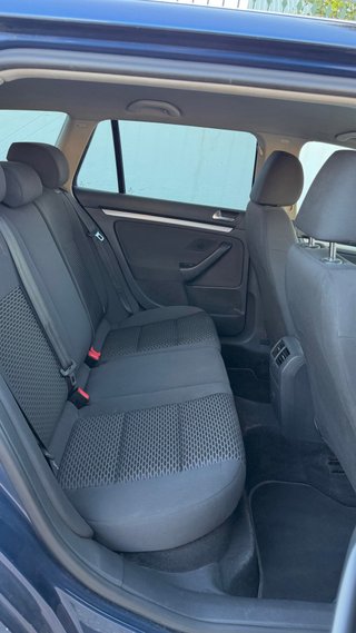 Volkswagen Golf vi familiar