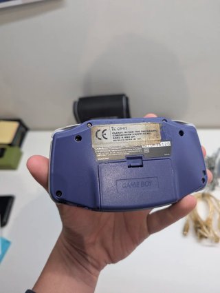 Game Boy Advance Viola + Accessori