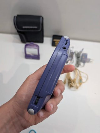 Game Boy Advance Viola + Accessori