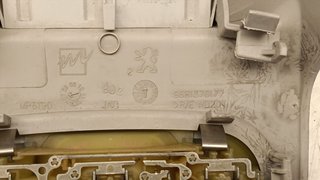LUZ INTERIOR PEUGEOT 308 5FW 9681370177