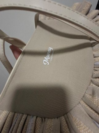 Bolso mini o de niña, beige con volantes