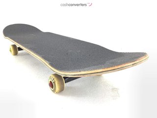 monopatin sour skateboards albert nyberg pro model