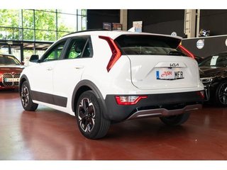 Kia e-Niro Concept (Long Range) 150 kW (204 CV)