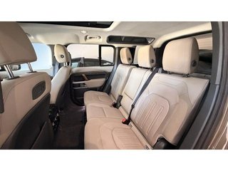 Land Rover Defender D240 SE 110 4WD Auto 177 kW (240 CV)