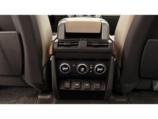 Land Rover Defender D240 SE 110 4WD Auto 177 kW (240 CV)
