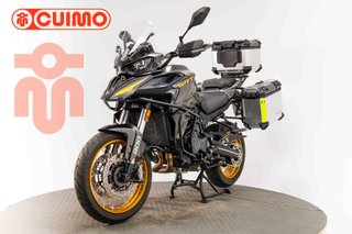 QJ MOTOR SRT 900 SX