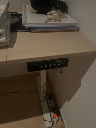 Escritorio Elevable Oficina Funciona perfectamente