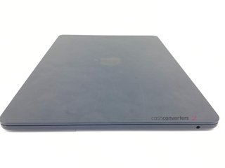 portatil apple apple macbook air m2 8-core 3.4 13 (10gpu) (2022) (a2681)