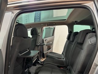 Peugeot 5008 2015