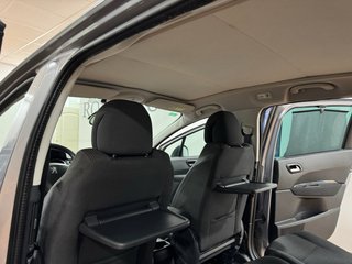 Peugeot 5008 2015