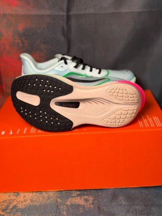 Nike Zoom Fly 6