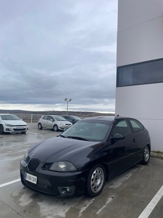 SEAT Ibiza 2004