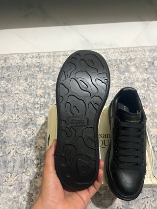Alexander McQueen Zapatillas Negras