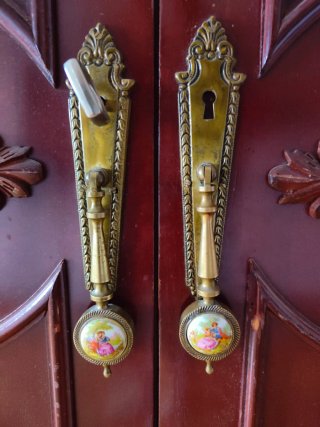 Armario de madera antiguo 6 puertas