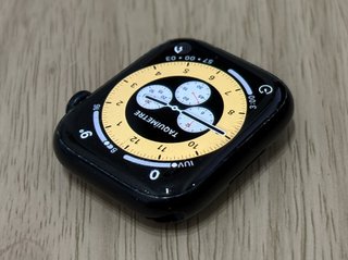 Apple Watch Series 7 GPS 45mm - OFFERTA