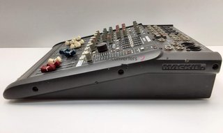 otro equpamiento dj mackie dfx-6