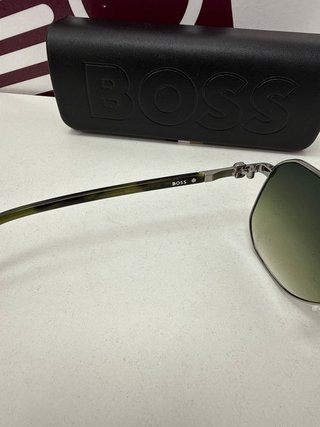 Relojería Y Gafas Boss 1743/S