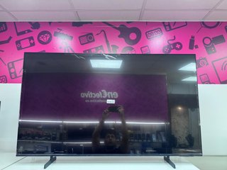 Televisor LED SMART  Samsung 55 Crystal UHD U7000F (Sin uso)
