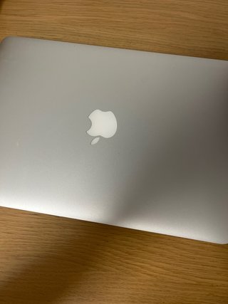 MacBook Air 13 (13-inch, 2017)