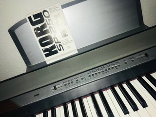 Piano KORG SP-250 - Poco uso