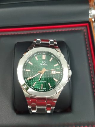 Reloj Jaguar J1009 Estilo AP