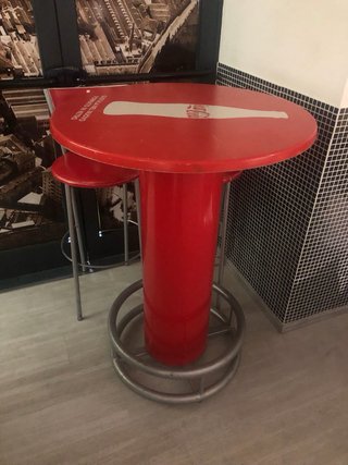 Tavolo Coca Cola Rosso con 2 sgabelli