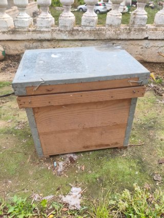 Cajas de colmenas de madera