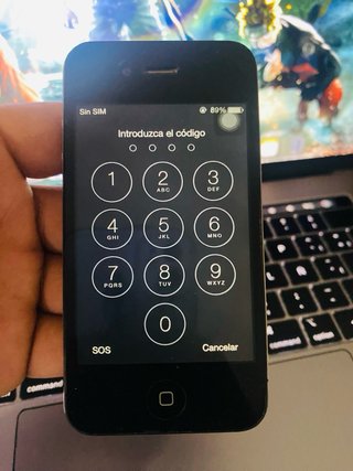 iPhone 4 16GB Negro con codigo