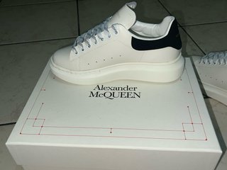 Alexander McQueen Sneakers Bianche