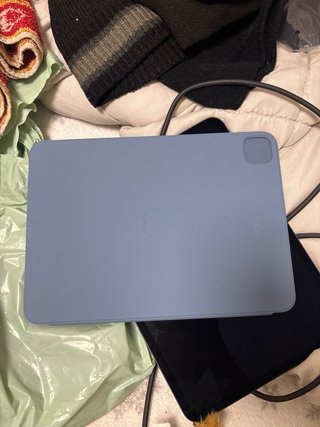 iPad Pro 11 M4 256GB + Funda Folio Original