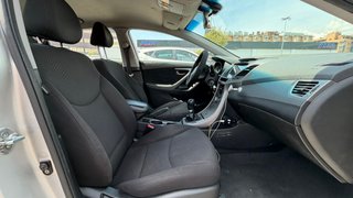 HYUNDAI Elantra 1.6 MPI Tecno 4p. 2015