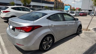 HYUNDAI Elantra 1.6 MPI Tecno 4p. 2015