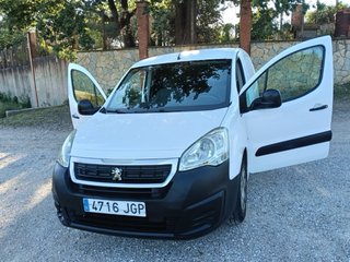 Peugeot Partner 2015 Furgón 1.6 HDi 75CV ¡NUEVA!