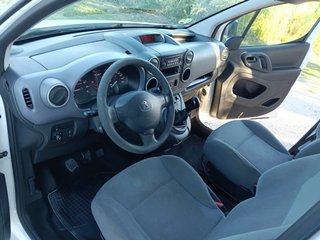 Peugeot Partner 2015 Furgón 1.6 HDi 75CV ¡NUEVA!