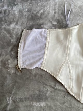 Corsé satén Bershka blanco Talla M