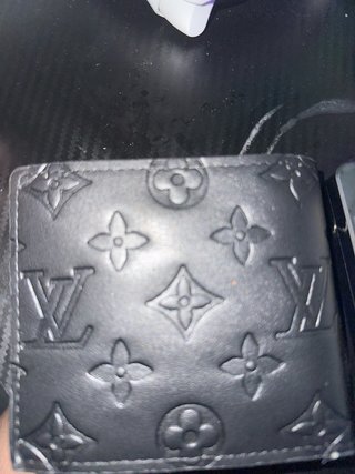 Billetera Louis Vuitton Negra