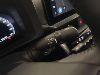 TOYOTA C-HR 2.0 HEV HYBRID ADVANCE CVT 196 5P