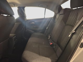 TOYOTA COROLLA SEDAN 1.8 HYBRID STYLE PLUS E-CVT 140 4P