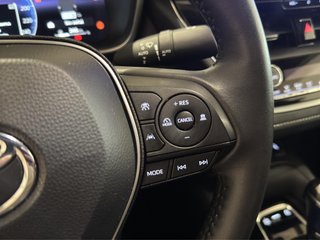 TOYOTA COROLLA SEDAN 1.8 HYBRID STYLE PLUS E-CVT 140 4P