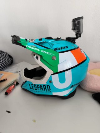 Casco Motocros Leopard SHIRO  casco 63 € los 2 110